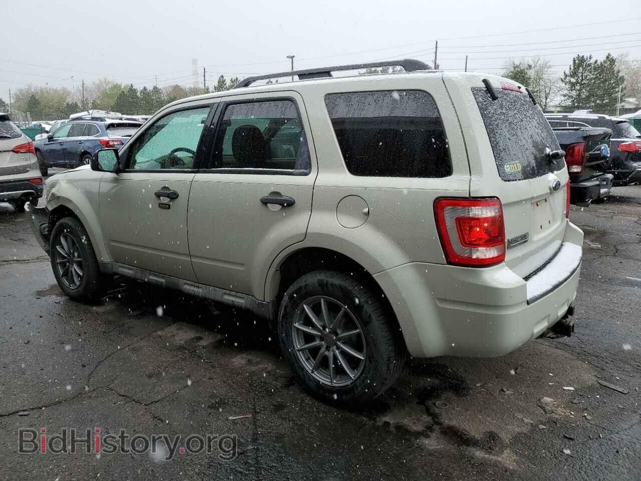 2009 FORD ESCAPE - VIN: 1FMCU93G59KA74980 - Фото 2
