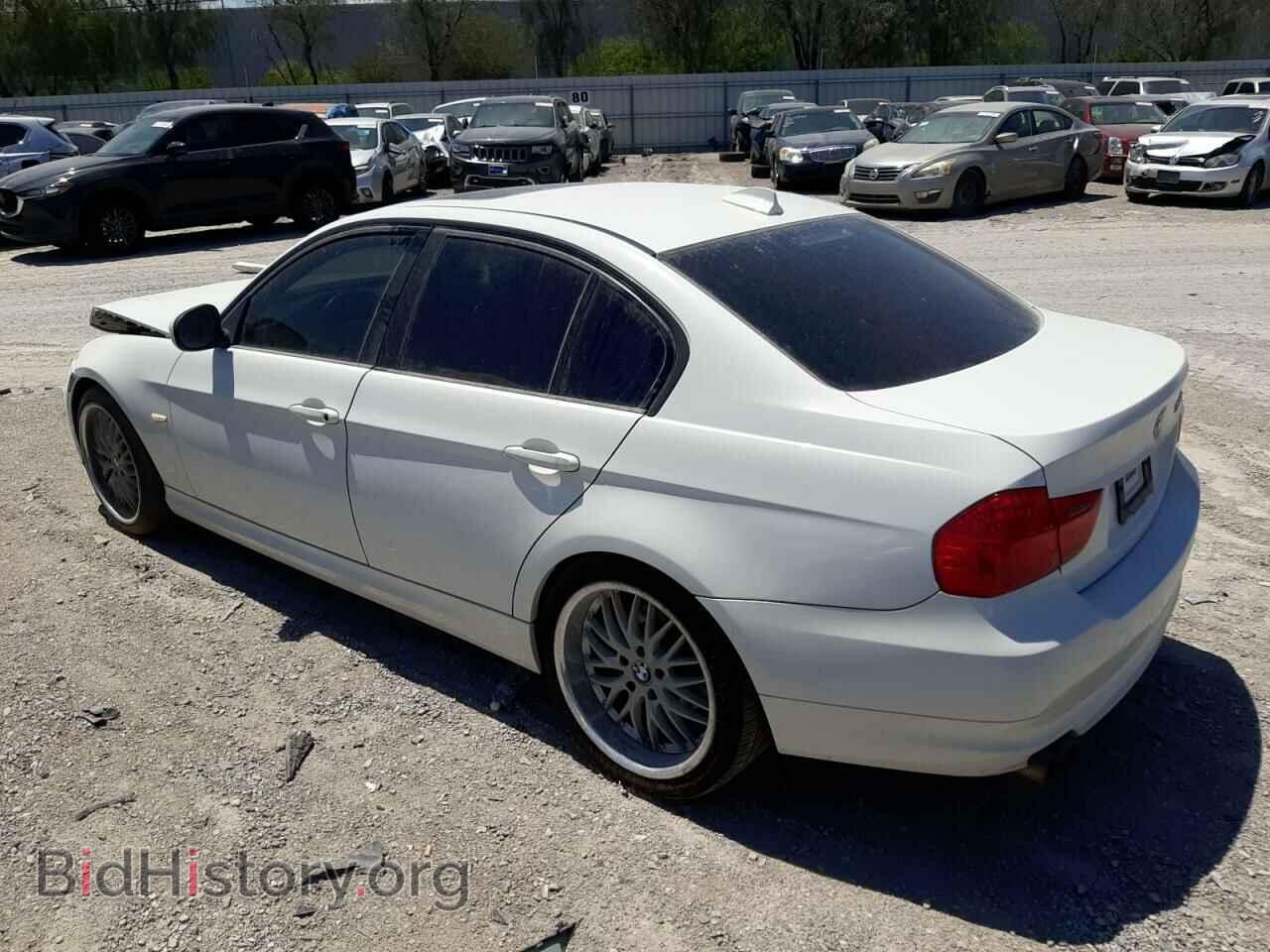 2010 BMW 3 SERIES - VIN: WBAPH5C59AA439184 - Фото 2