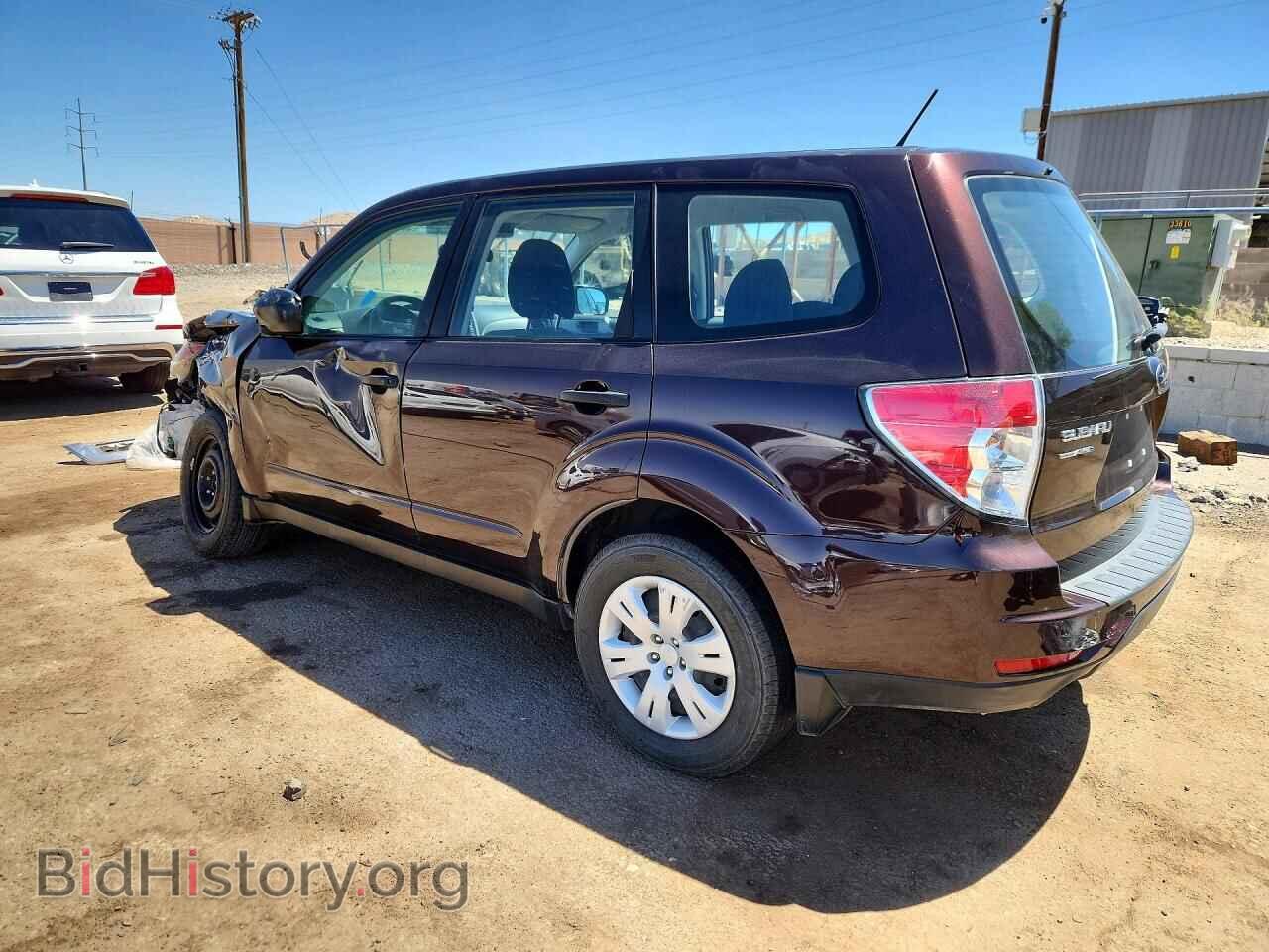 2013 SUBARU FORESTER - VIN: JF2SHAAC6DH411797 - Фото 2