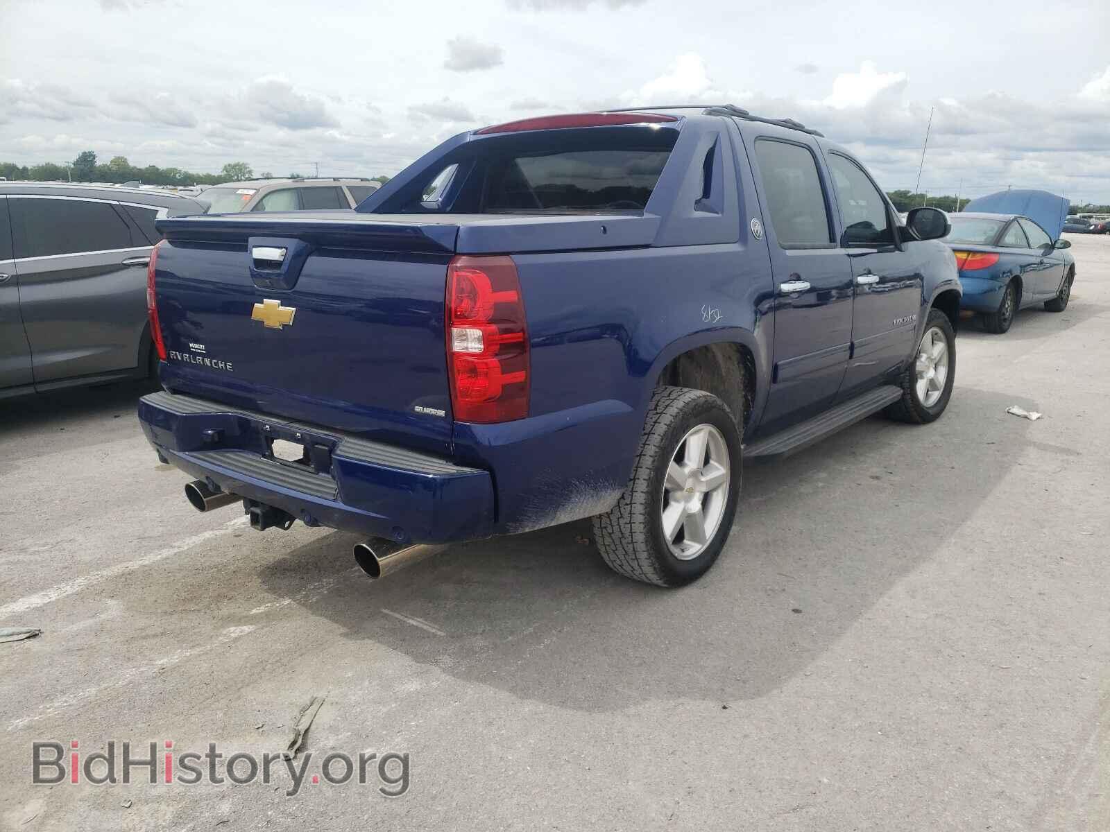 2013 CHEVROLET AVALANCHE - VIN: 3GNMCFE03DG182662 - Фото 4