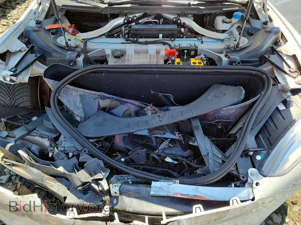 2016 TESLA MODEL S - VIN: 5YJSA1E27GF153850 - Фото 11