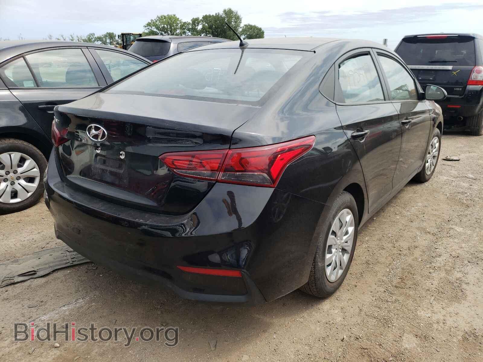2018 HYUNDAI ACCENT - VIN: 3KPC24A38JE033778 - Фото 4