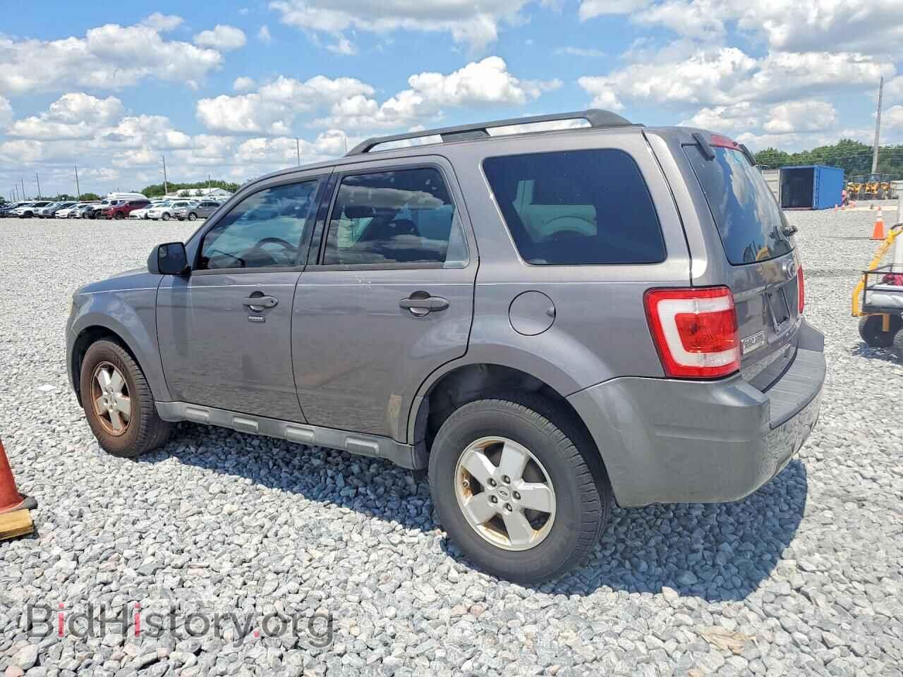 2011 FORD ESCAPE - VIN: 1FMCU0D72BKA55707 - Фото 2