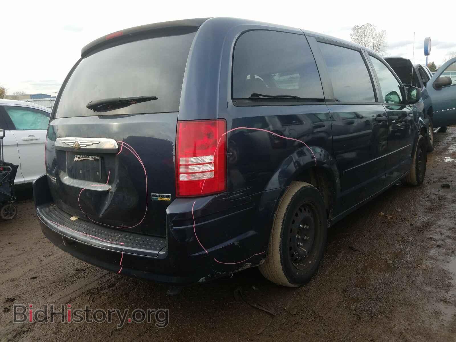 2008 CHRYSLER MINIVAN - VIN: 2A8HR44H28R748548 - Фото 4
