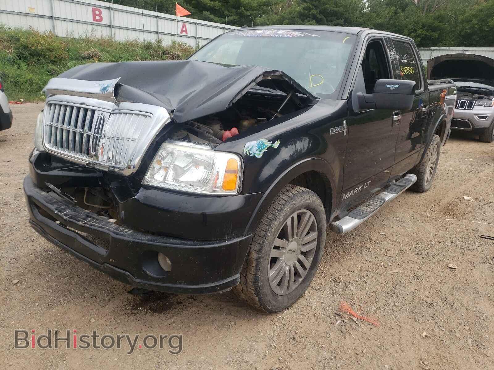 2007 LINCOLN MARK LT - VIN: 5LTPW18567FJ03625 - Фото 2
