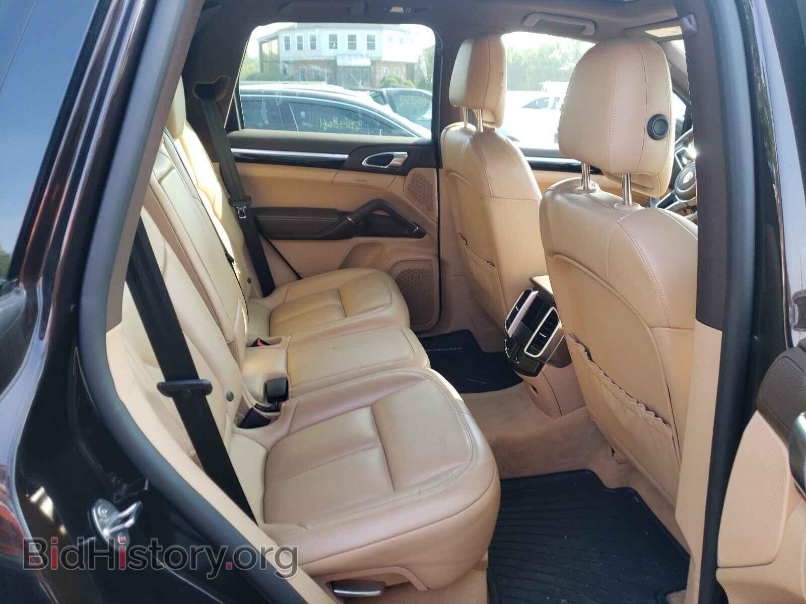2017 PORSCHE CAYENNE - VIN: WP1AA2A26HKA90413 - Фото 6