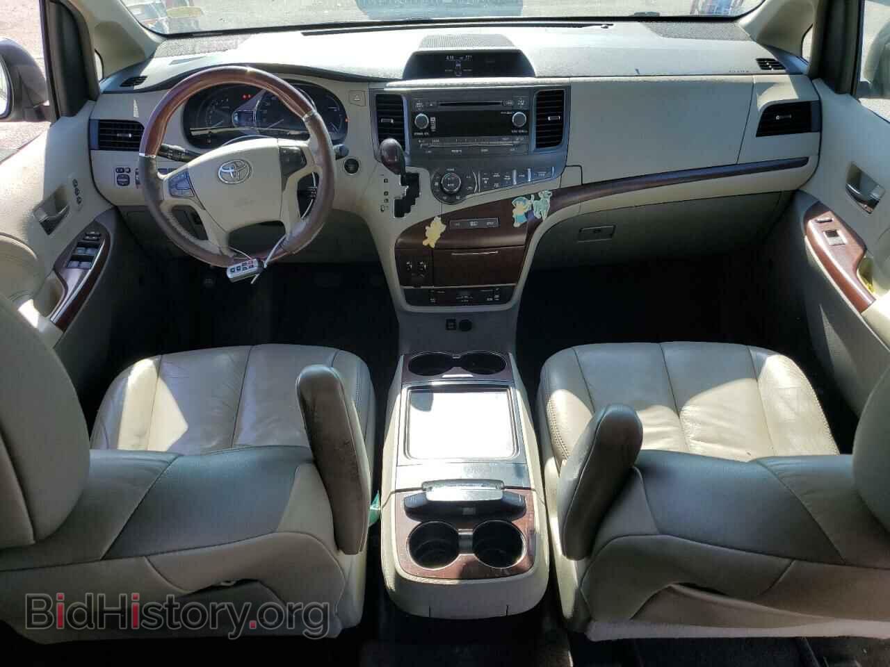 2012 TOYOTA All Models - VIN: 5TDYK3DC2CS208529 - Фото 8