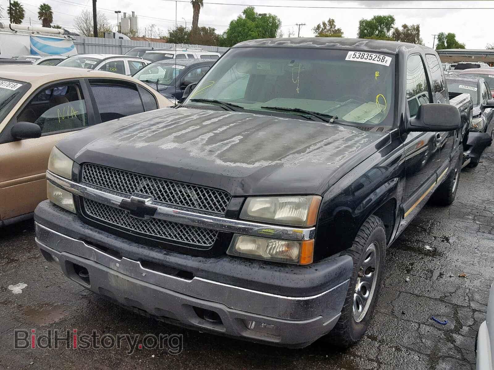 2005 CHEVROLET SILVERADO - VIN: 2GCEC19V051390157 - Фото 2