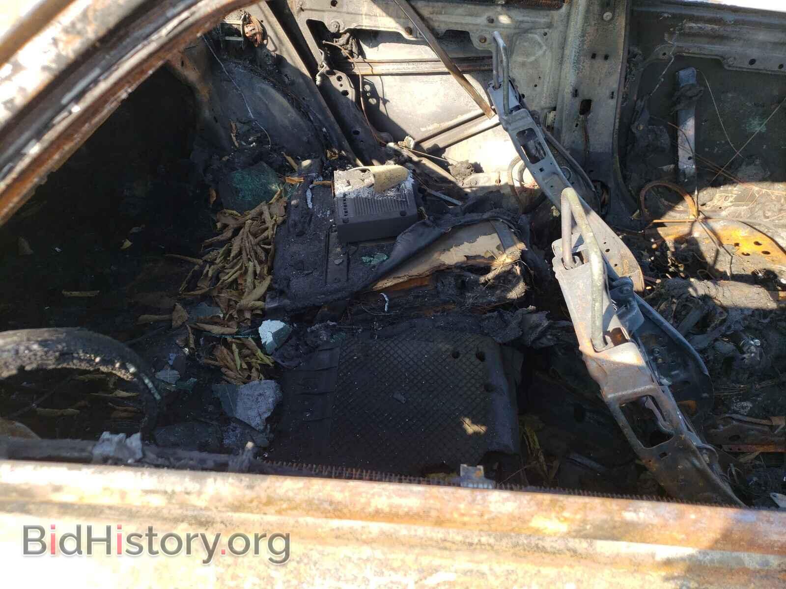 2017 CHRYSLER 300 - VIN: 2C3CCABG5HH506343 - Фото 6