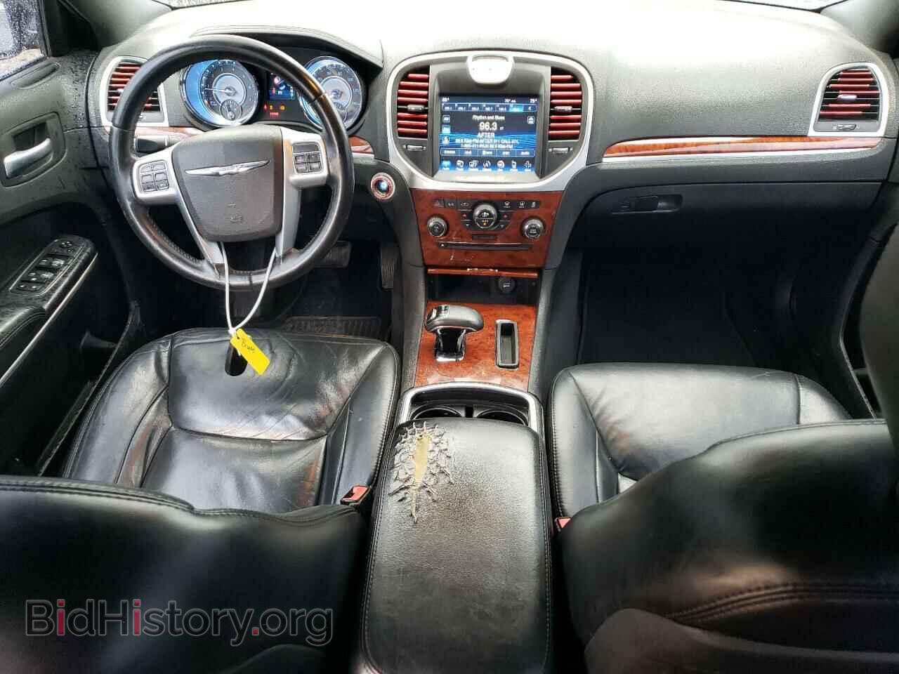 2013 CHRYSLER 300 - VIN: 2C3CCAAG9DH589139 - Фото 8