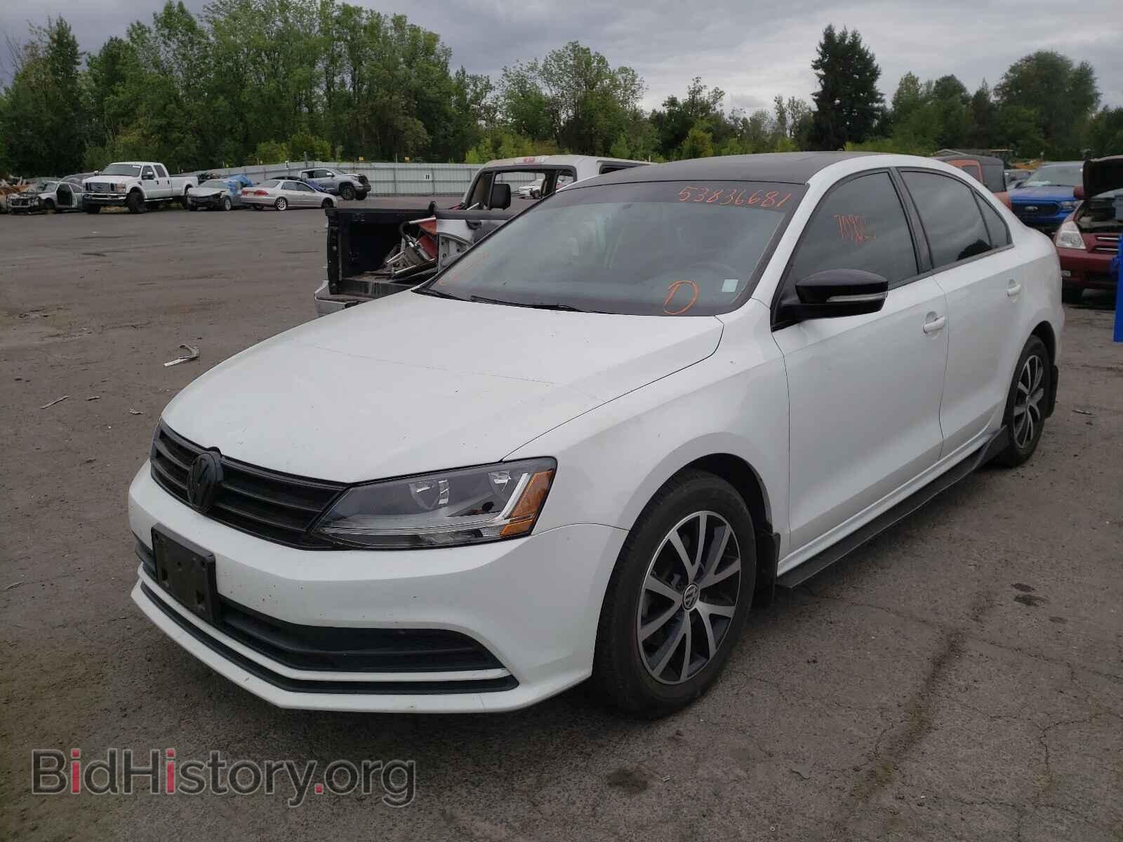 2017 VOLKSWAGEN JETTA - VIN: 3VWDB7AJ3HM295936 - Фото 2