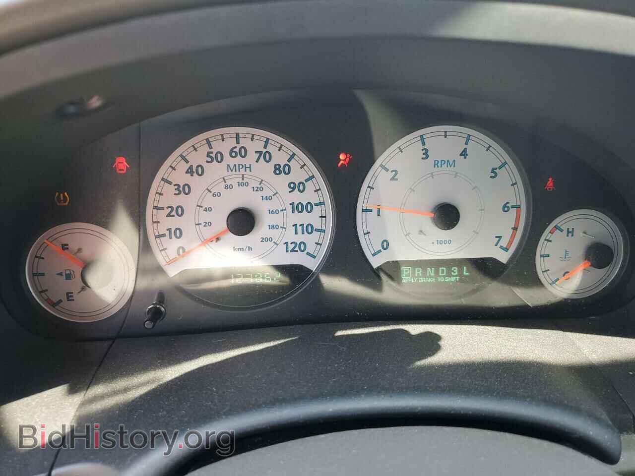 2006 CHRYSLER MINIVAN - VIN: 2A4GP54LX6R906788 - Фото 9