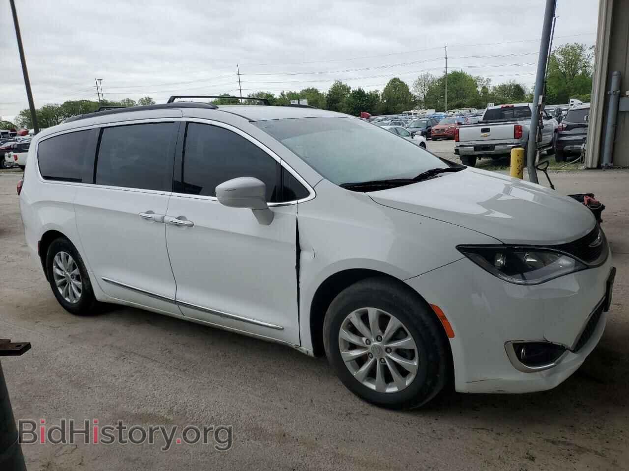 2017 CHRYSLER PACIFICA - VIN: 2C4RC1BG2HR675946 - Фото 4