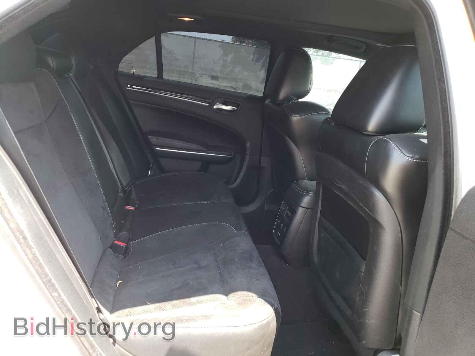 2018 CHRYSLER 300 - VIN: 2C3CCABG7JH191423 - Фото 6
