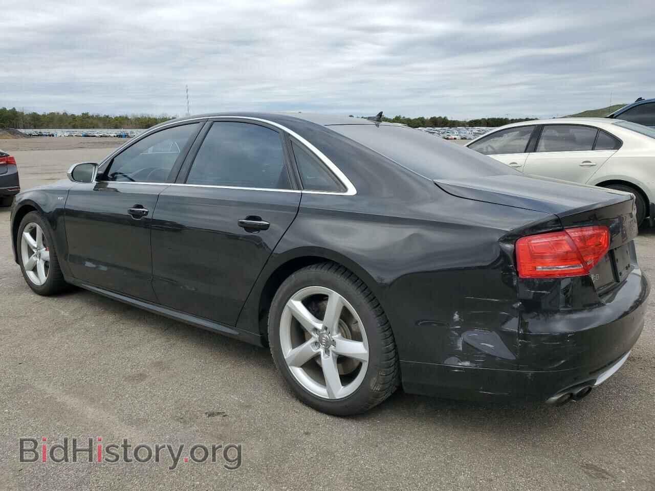 2013 AUDI S8 - VIN: WAUD2AFD0DN033629 - Photo 2