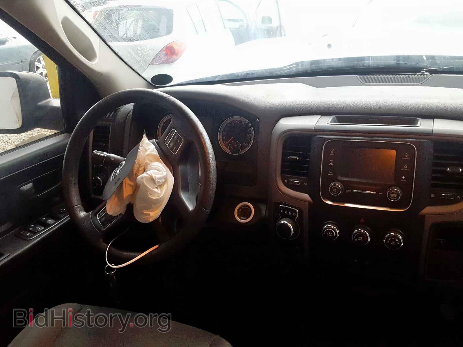 2015 RAM 1500 ST - VIN: 1C6RR7FT2FS697540 - Фото 9