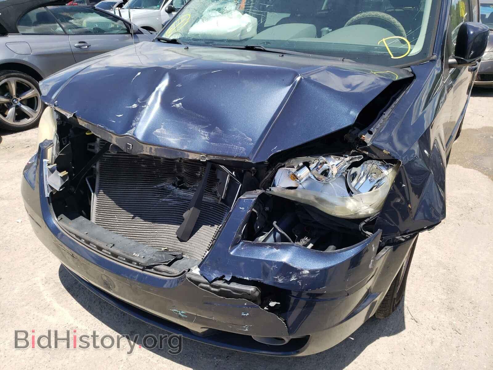 2008 CHRYSLER MINIVAN - VIN: 2A8HR54P38R695677 - Фото 9