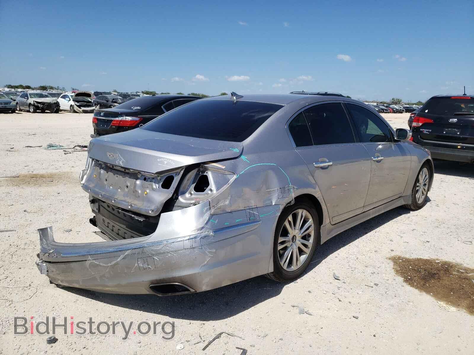 2013 HYUNDAI GENESIS - VIN: KMHGC4DD9DU226154 - Фото 4