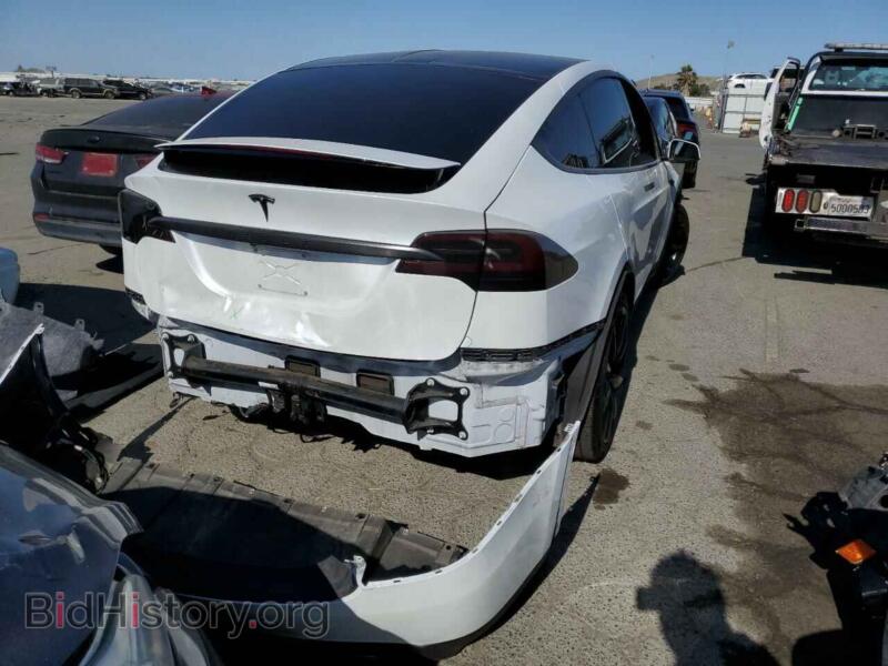 2020 Tesla MODEL X (VIN 5YJXCBE29LF249463) — фото 3 из 14