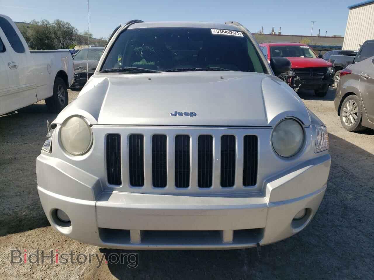 2010 JEEP COMPASS - VIN: 1J4NT1FA3AD621255 - Photo 5