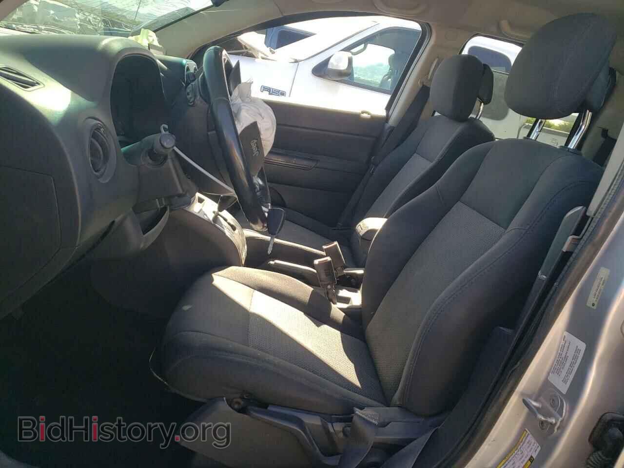 2010 JEEP COMPASS - VIN: 1J4NT1FA3AD621255 - Photo 7