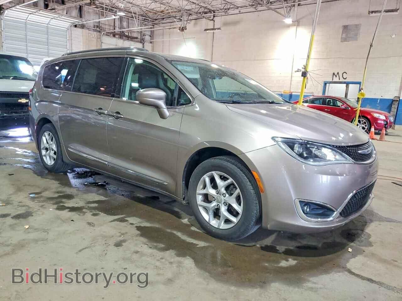 2017 CHRYSLER PACIFICA - VIN: 2C4RC1EG5HR832946 - Photo 4