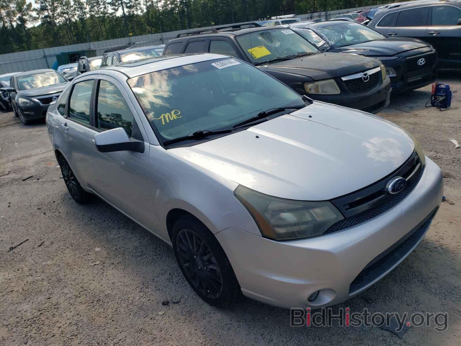 Photo 1FAHP3GN7AW181135 - FORD FOCUS 2010