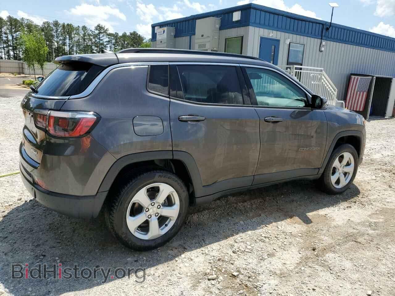 2018 JEEP COMPASS - VIN: 3C4NJDBB3JT458001 - Фото 3