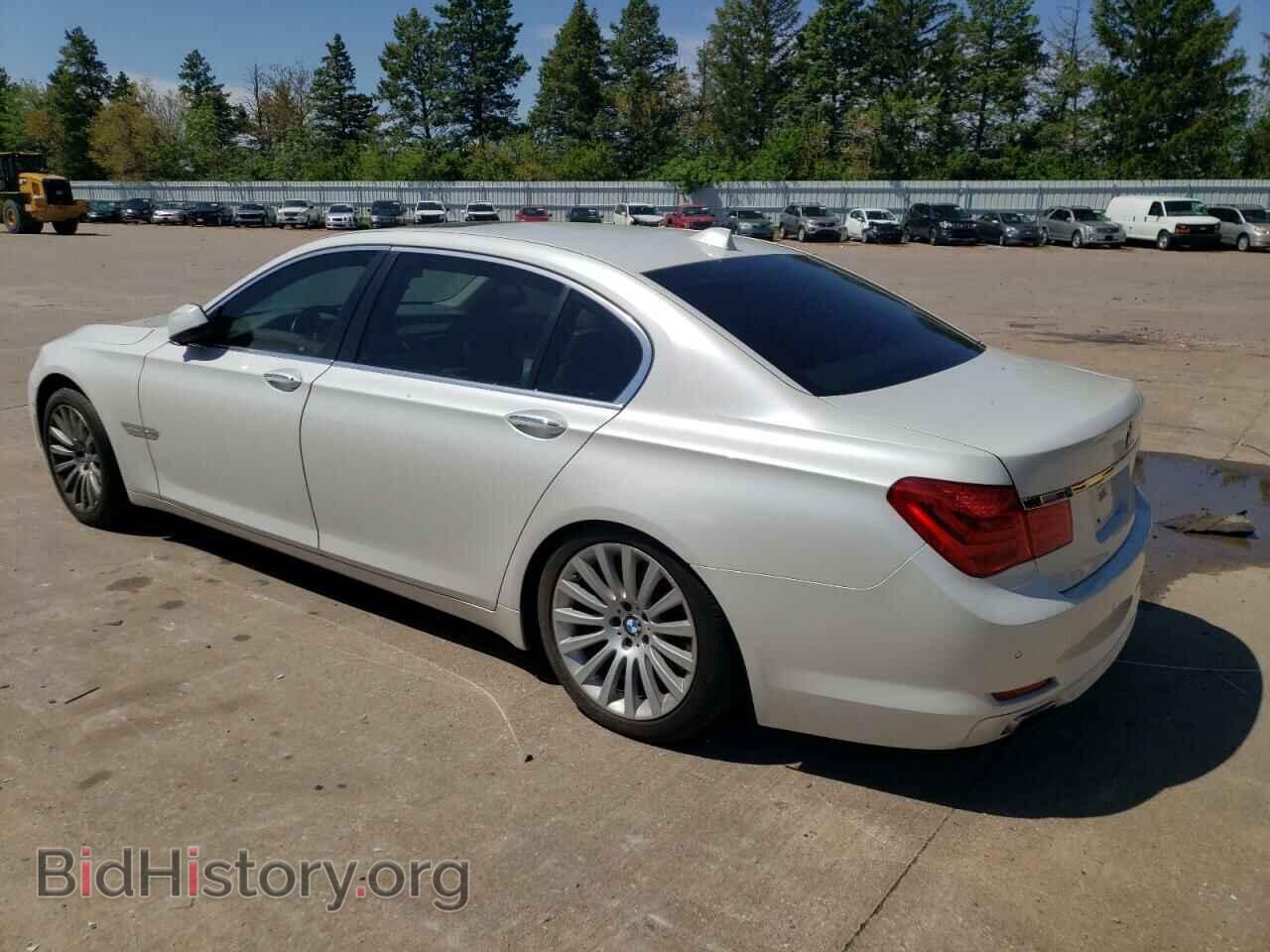 2012 BMW 7 SERIES - VIN: WBAKC8C5XCC434643 - Фото 2