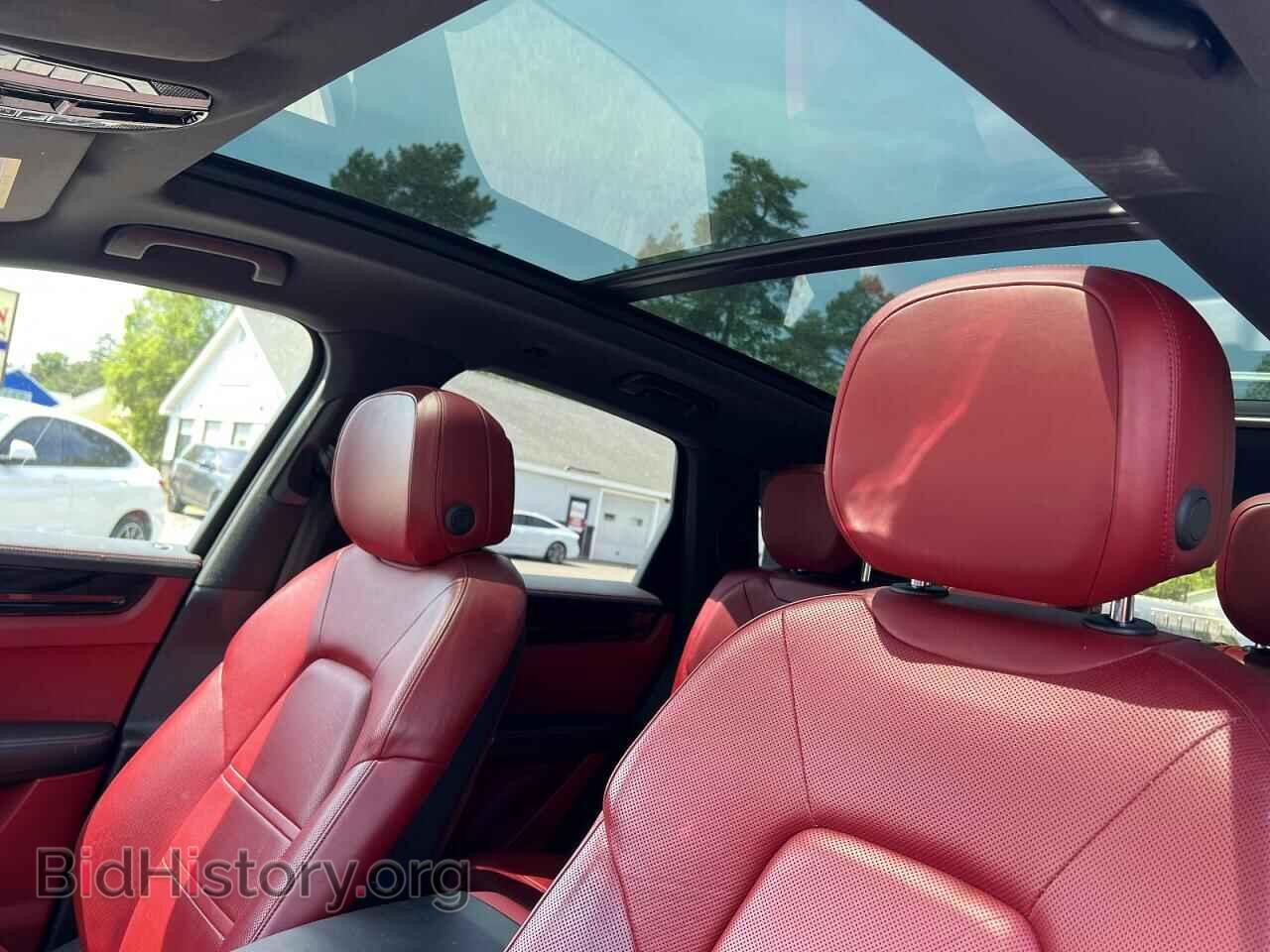 2019 PORSCHE CAYENNE - VIN: WP1AA2AY9KDA02972 - Photo 9