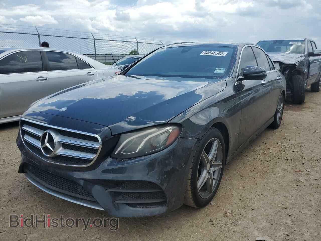 2017 MERCEDES-BENZ E-CLASS - VIN: WDDZF4JB3HA058984 - Фото 2