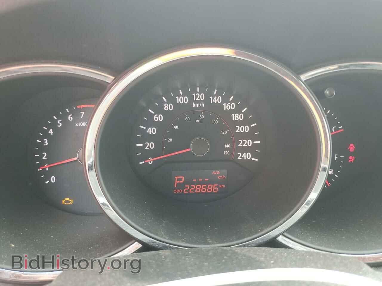 2011 KIA SORENTO - VIN: 5XYKUDA28BG047794 - Фото 9