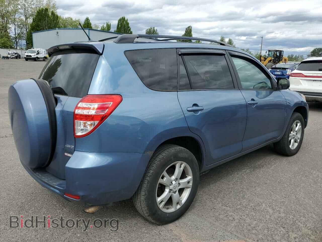 2011 TOYOTA RAV4 - VIN: 2T3BF4DV4BW105773 - Фото 3