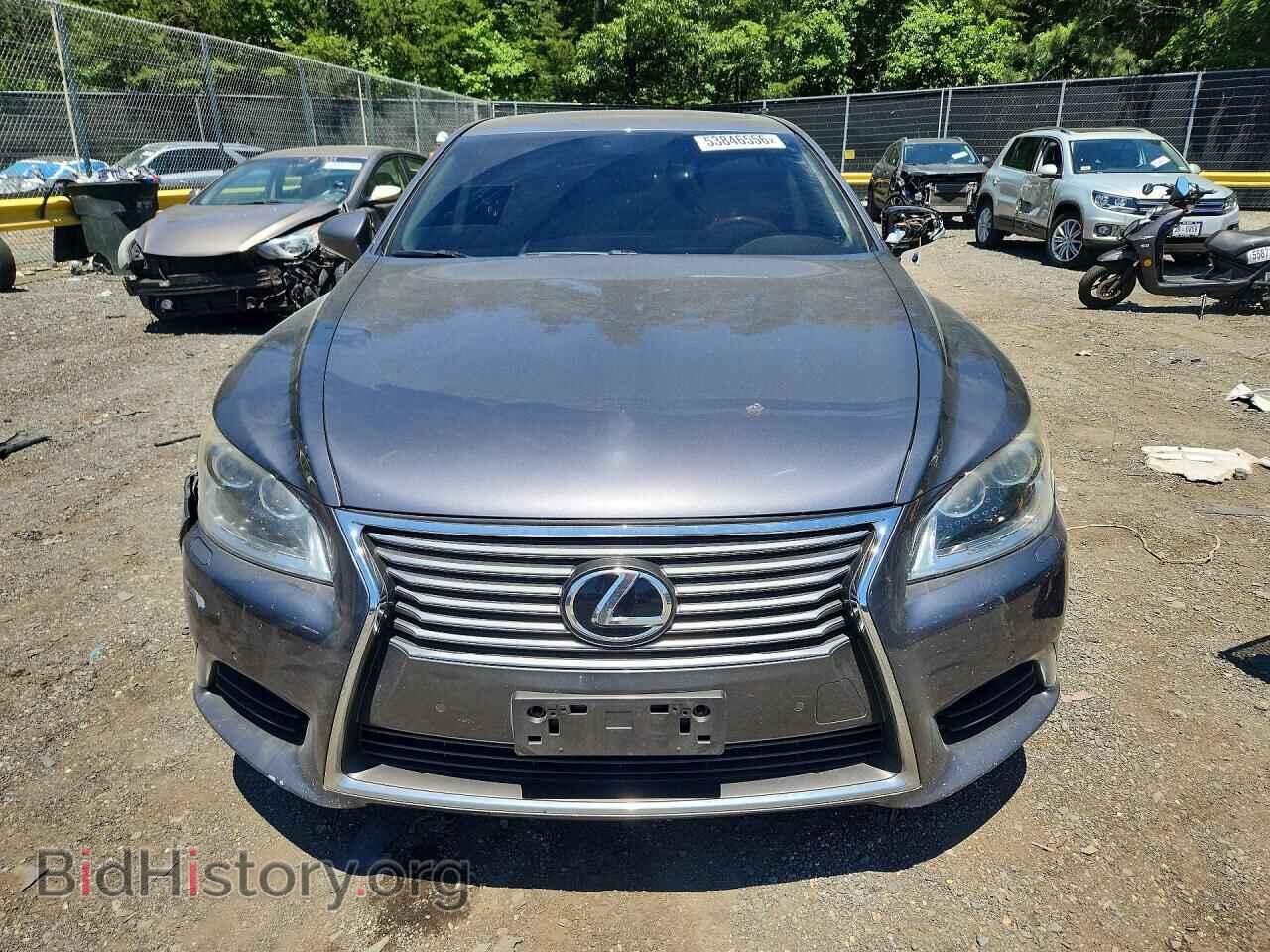 2013 LEXUS LS460 - VIN: JTHCL5EF8D5016176 - Photo 5