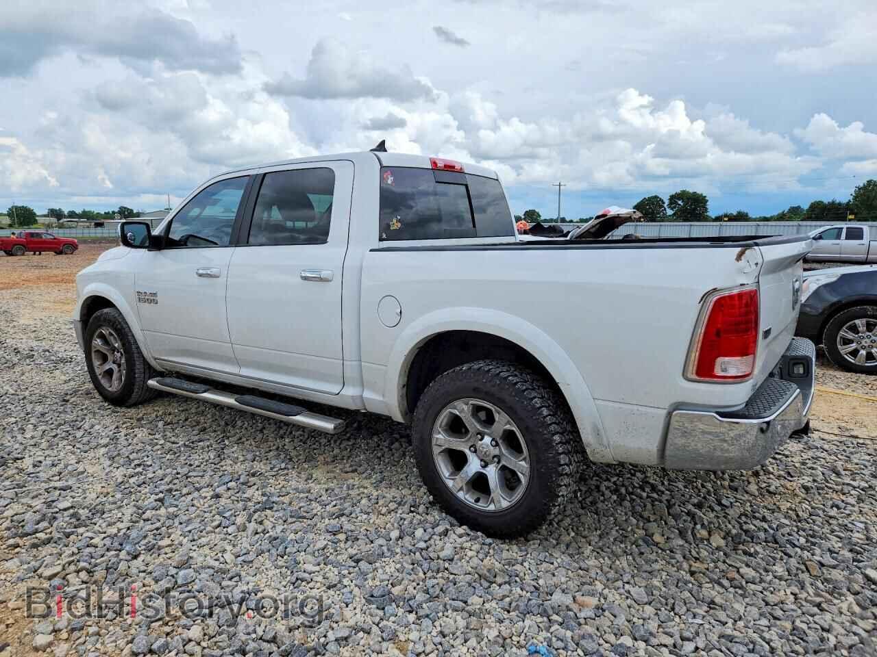2018 RAM 1500 - VIN: 1C6RR7NG4JS306286 - Фото 2