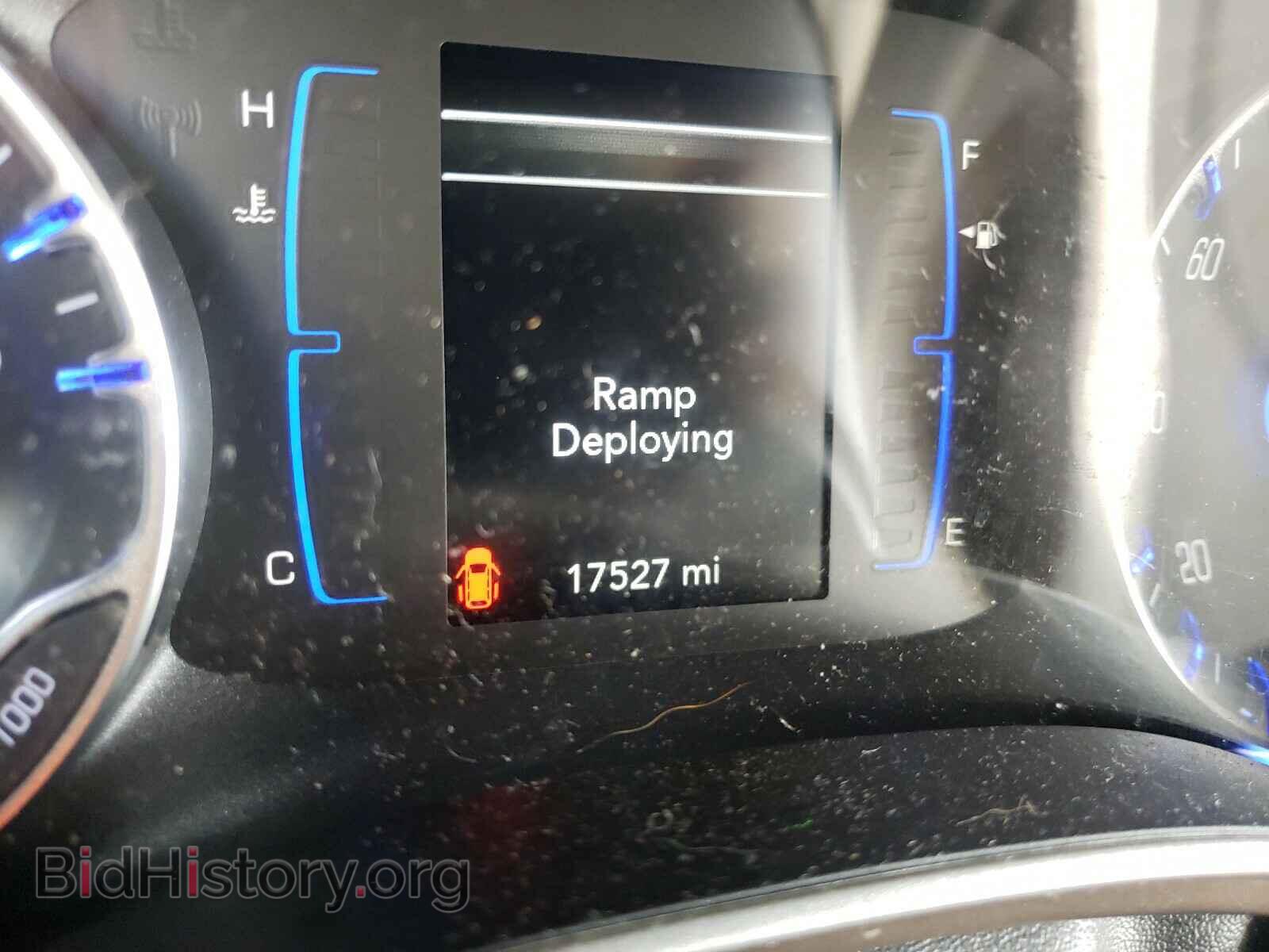 2019 CHRYSLER PACIFICA - VIN: 2C4RC1BG9KR598001 - Фото 8
