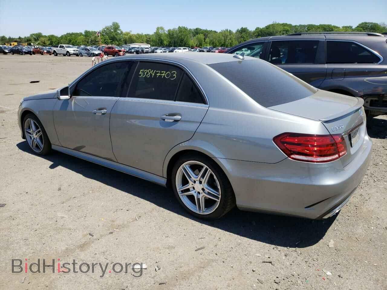 2014 MERCEDES-BENZ E-CLASS - VIN: WDDHF8JB4EA858515 - Фото 2