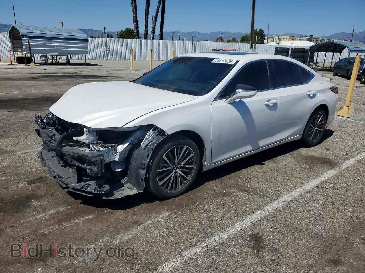 Фотография 58ADA1C19RU052200 - LEXUS ES300 2024