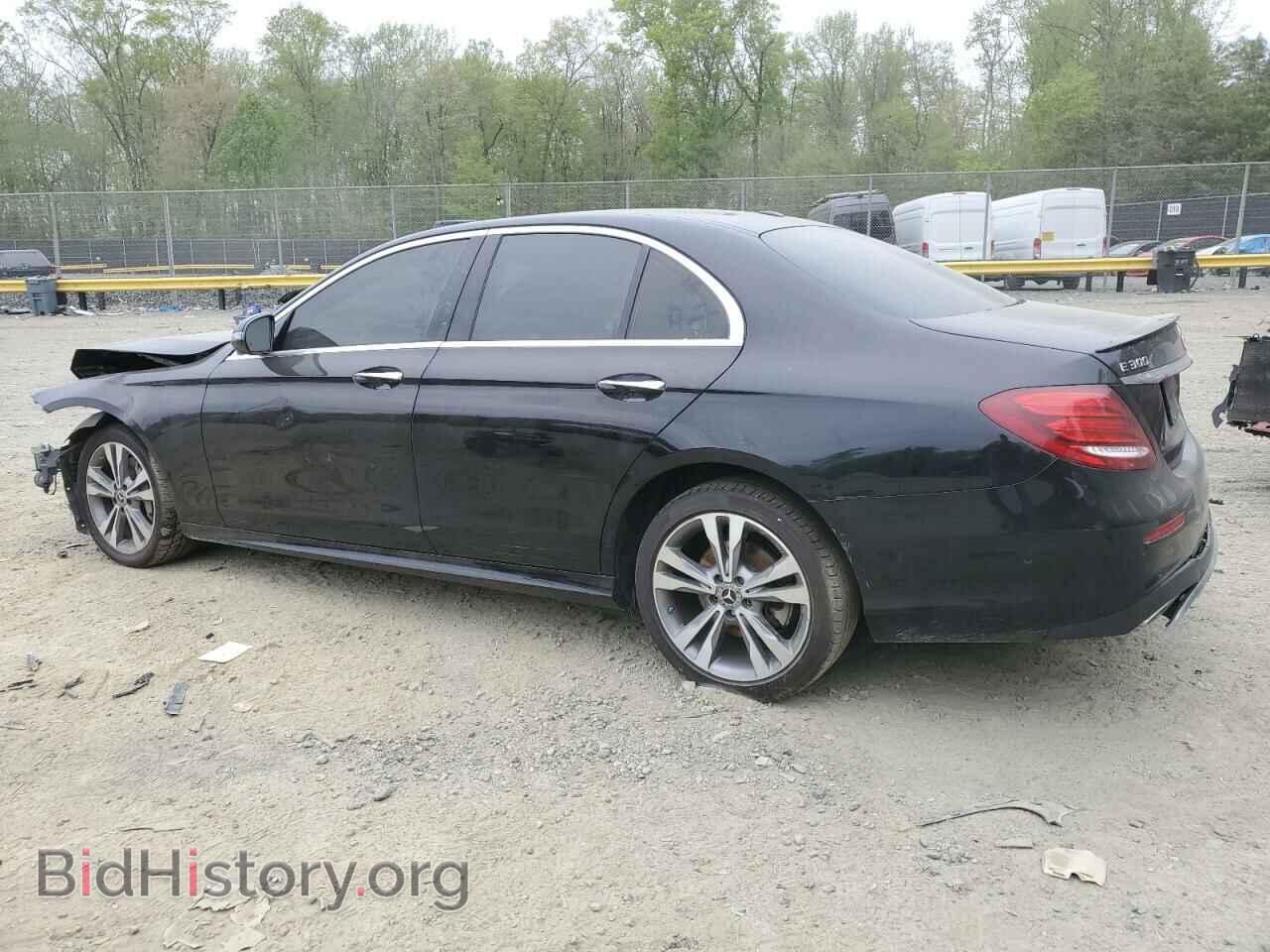 2017 MERCEDES-BENZ E-CLASS - VIN: WDDZF4KBXHA165609 - Фото 2