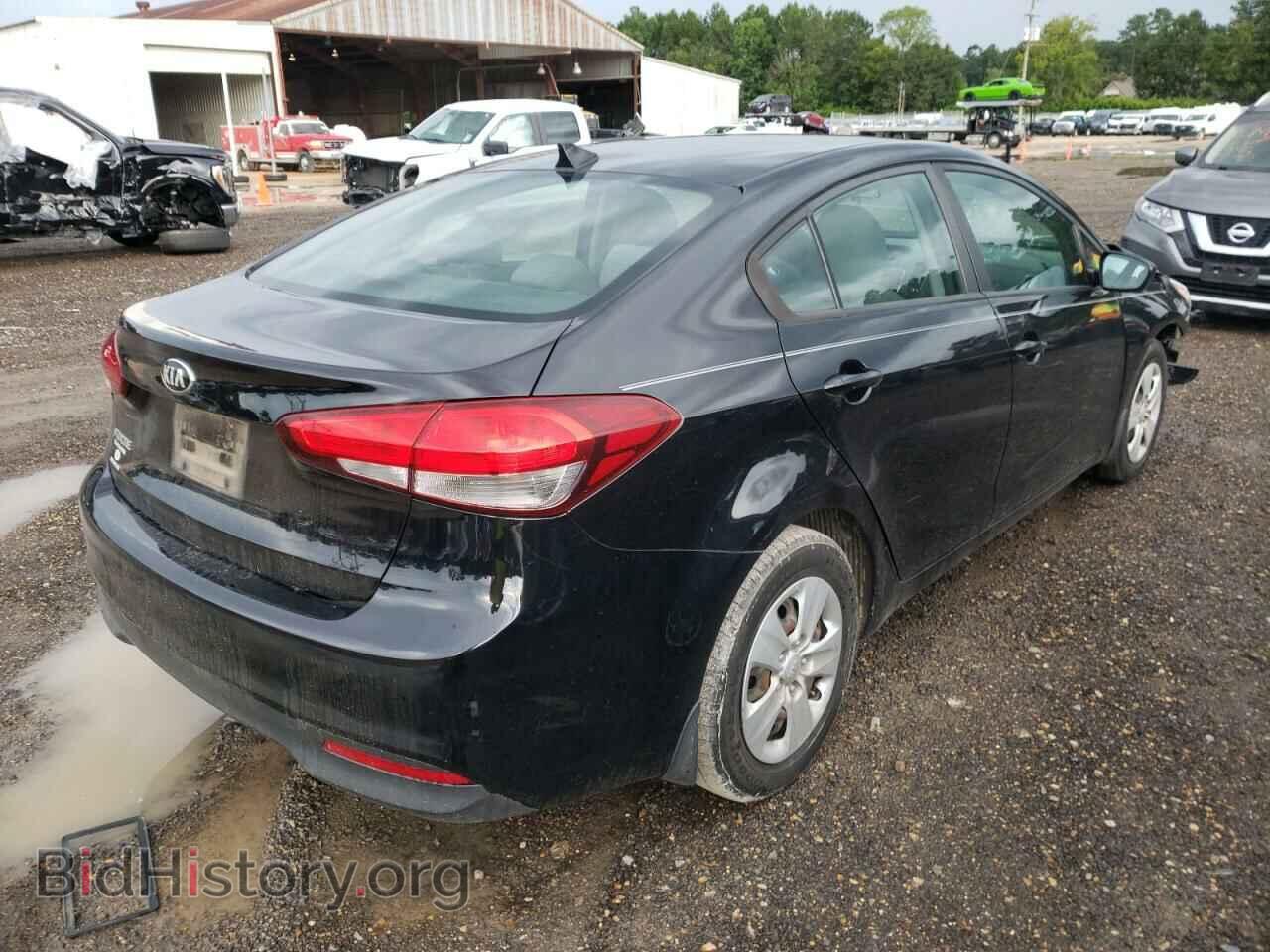 2017 KIA FORTE - VIN: 3KPFK4A71HE043157 - Фото 4