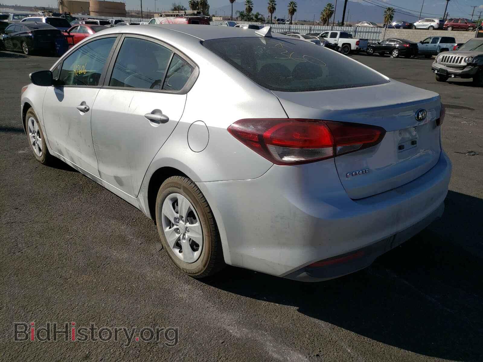2017 KIA FORTE - VIN: 3KPFL4A75HE098496 - Фото 3