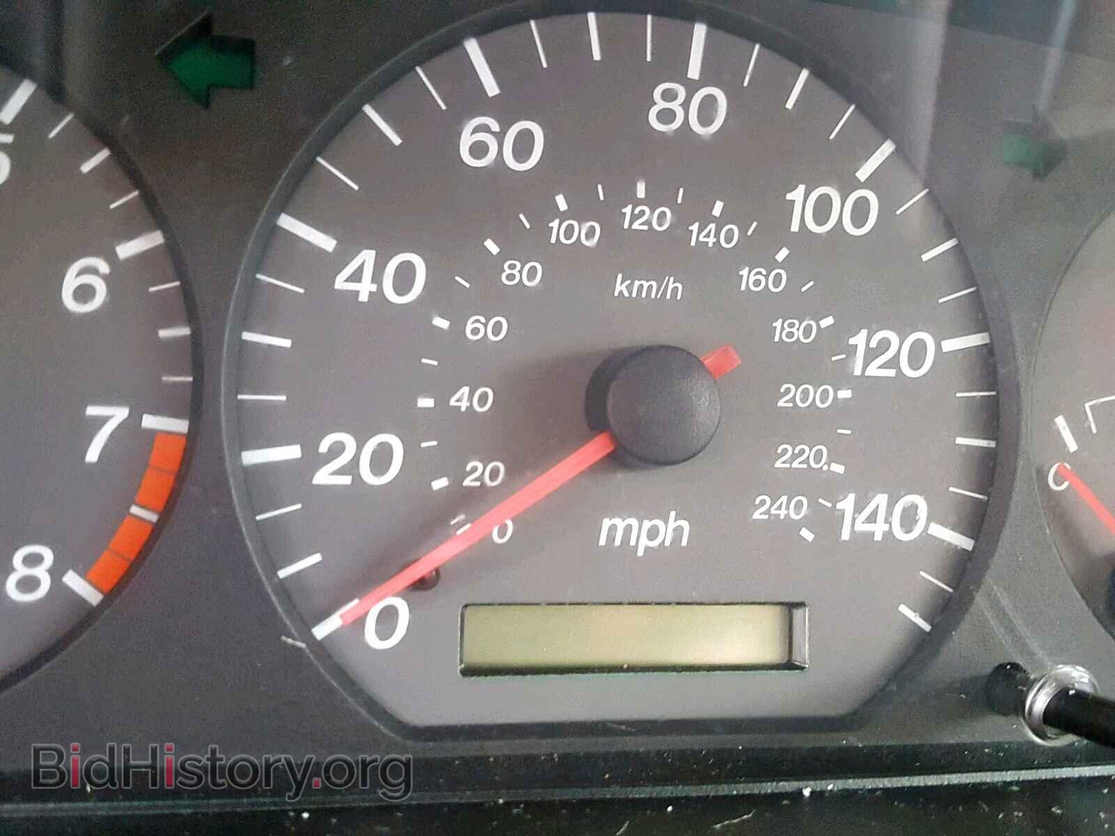 2000 MAZDA 626 - VIN: 1YVGF22D9Y5115083 - Фото 8