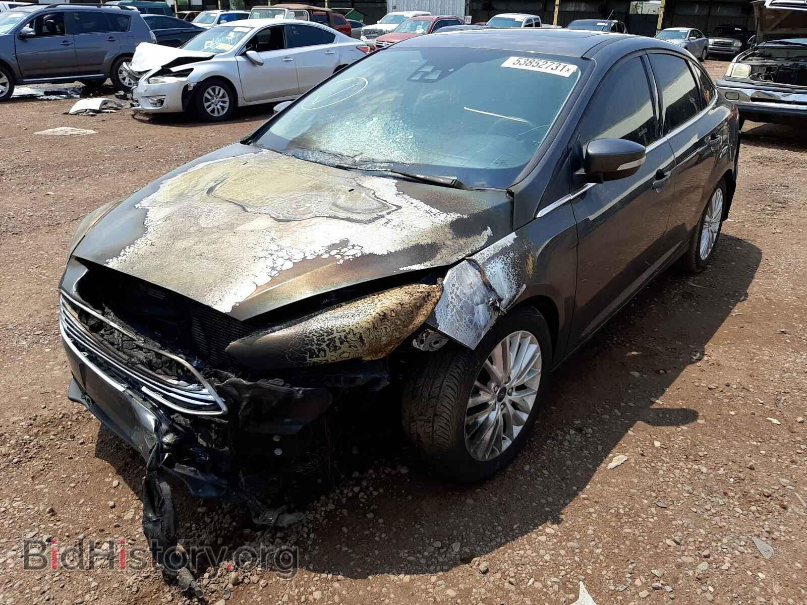 2018 FORD FOCUS - VIN: 1FADP3J27JL217548 - Фото 2