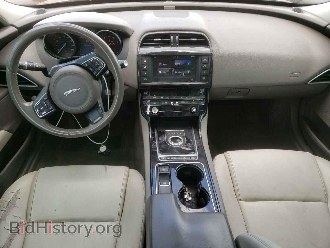 2017 JAGUAR XE - VIN: SAJAD4BG4HA955899 - Фото 8