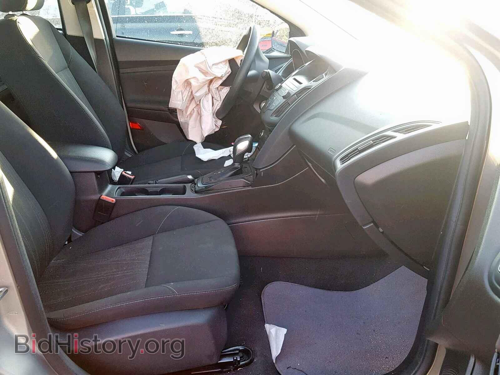 2016 FORD FOCUS SE - VIN: 1FADP3F21GL364398 - Фото 5