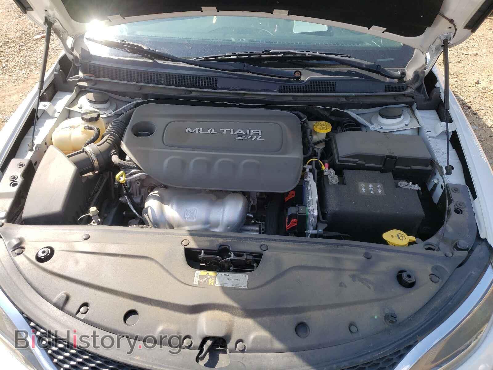 2015 CHRYSLER 200 - VIN: 1C3CCCAB6FN655656 - Photo 7