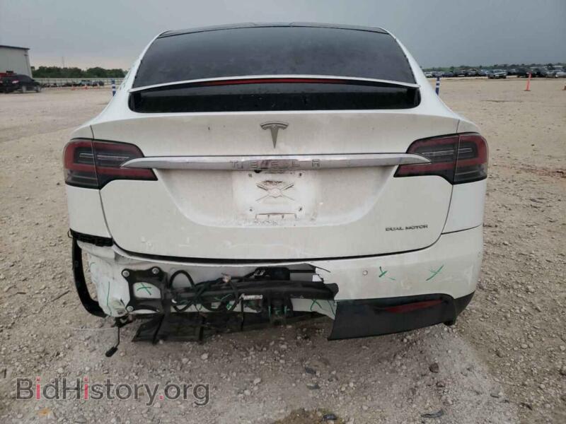 2020 Tesla MODEL X (VIN 5YJXCBE28LF297603) — фото 6 из 15