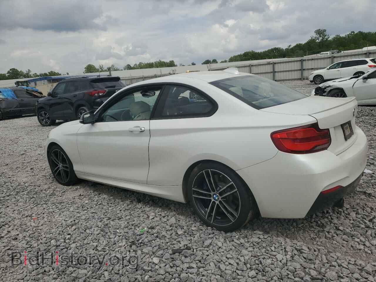 2018 BMW M2 - VIN: WBA2J5C59JVC07209 - Photo 2
