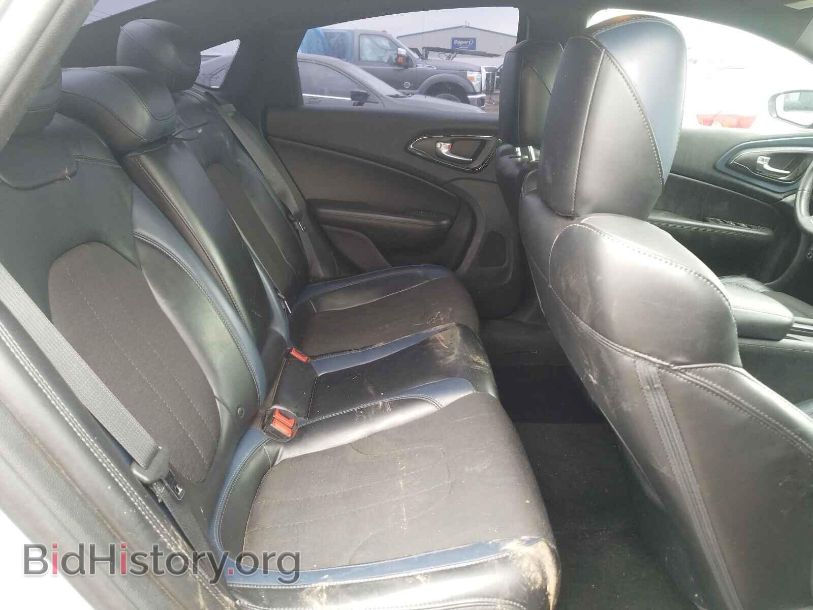 2015 CHRYSLER 200 - VIN: 1C3CCCBG0FN614630 - Фото 6