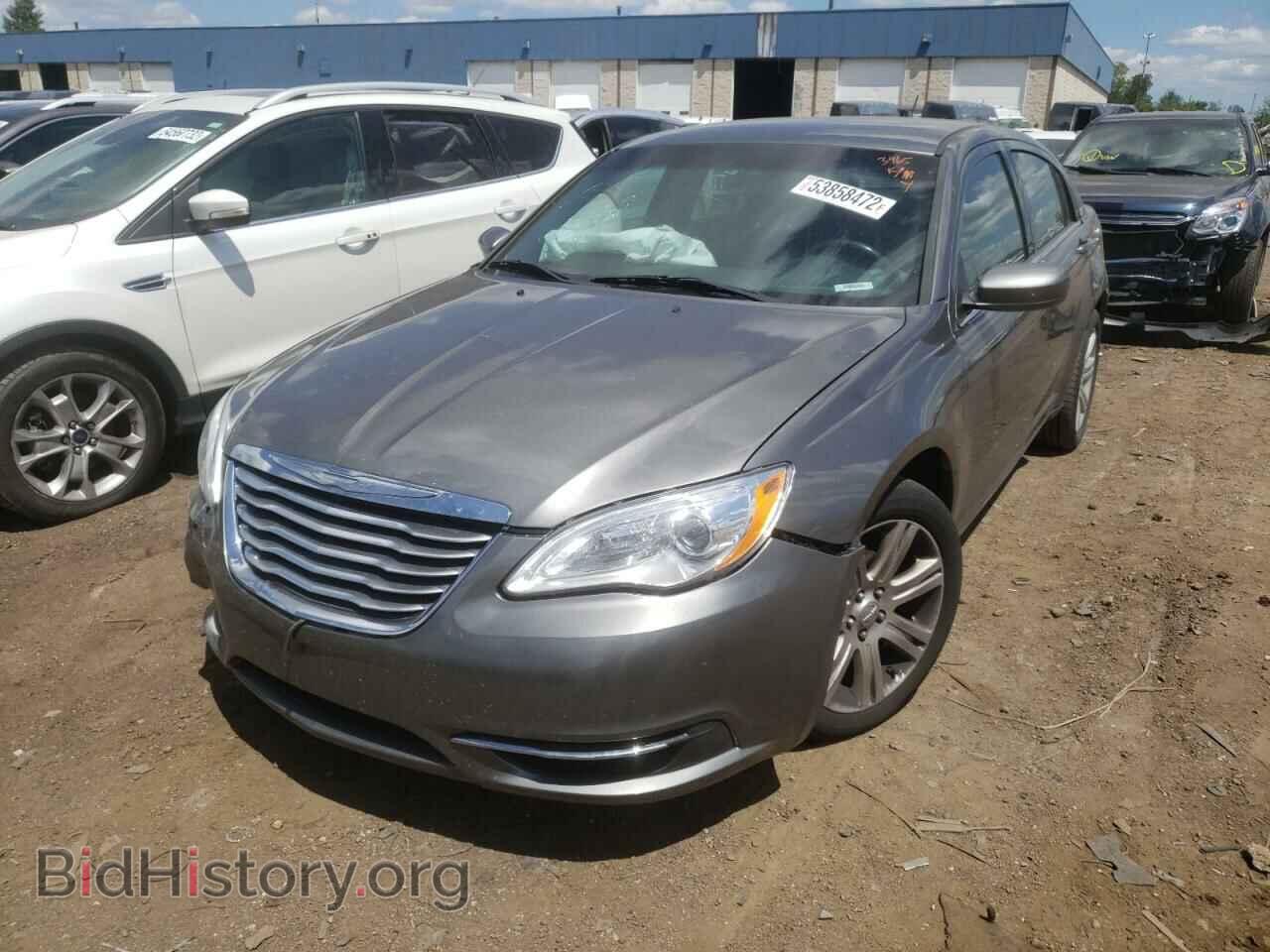 2011 CHRYSLER 200 - VIN: 1C3BC1FB9BN623965 - Фото 2